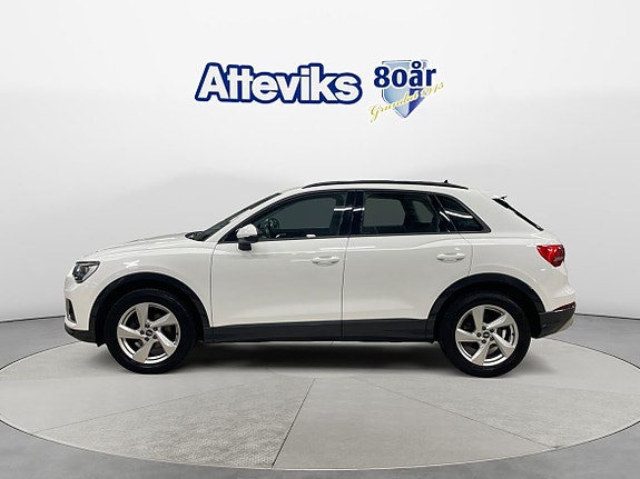 Audi Q3 6 of 15