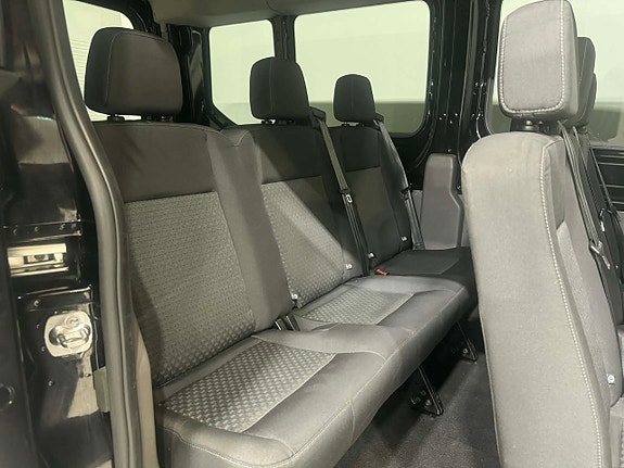 Ford Transit 7 of 15
