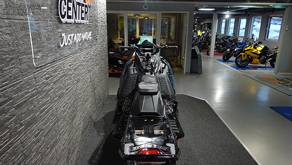 Polaris RMK 9R KHAOS 146  *Ränta: 0% - 3,95%* 2 of 6