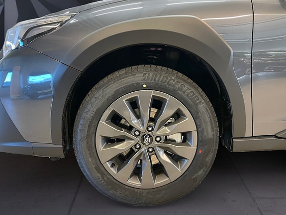 Subaru Outback 9 of 20