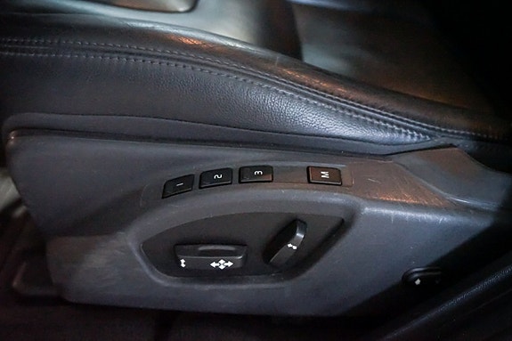 Volvo V60 Cross Country 19 of 24