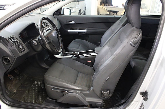 Volvo C30 4 of 13