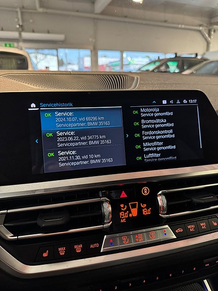 BMW 330e 14 of 18