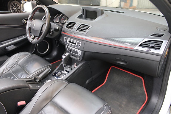 Renault Megane 13 of 14