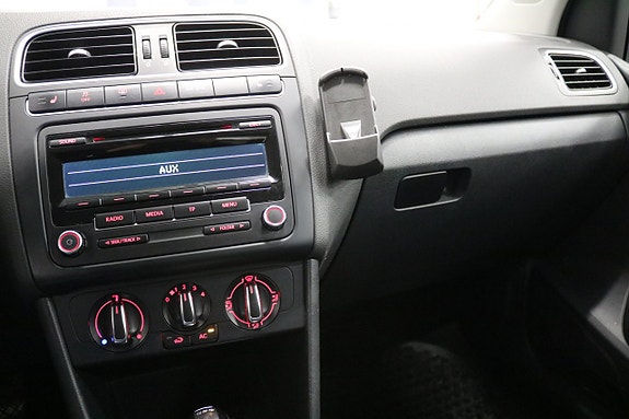 Volkswagen Polo 11 of 15