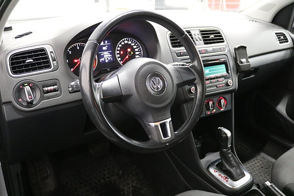 Volkswagen Polo 9 of 15