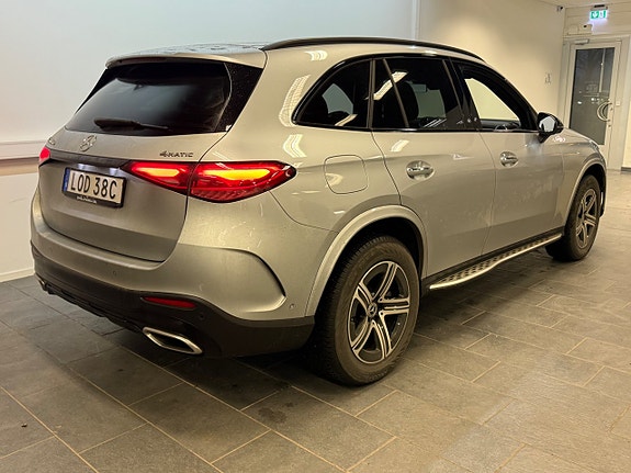 Mercedes-Benz GLC300 de 17 of 17