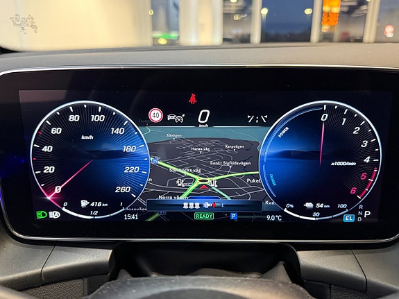 Mercedes-Benz GLC300 de 16 of 17
