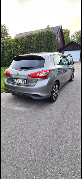 Nissan Pulsar 3 of 11