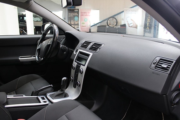 Volvo V50 10 of 11