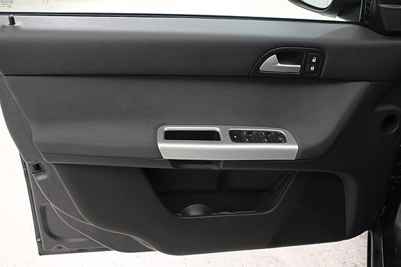 Volvo V50 5 of 14