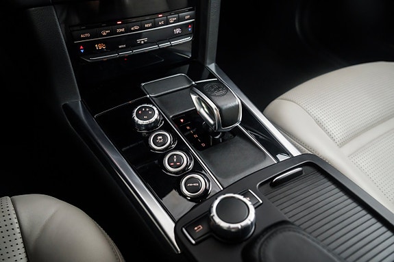 Mercedes-Benz E63 16 of 25