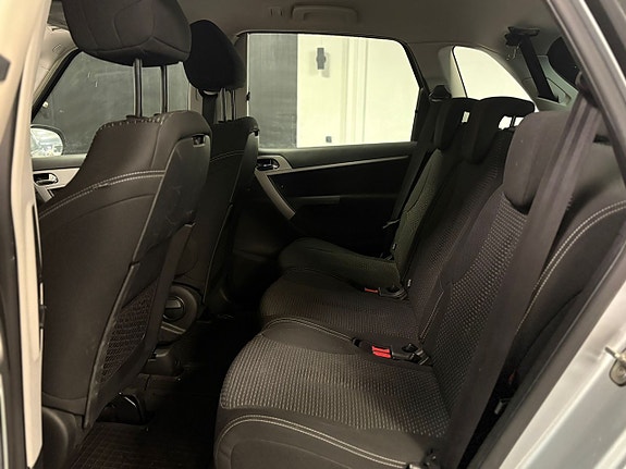 Citroen C4 Picasso 8 of 21