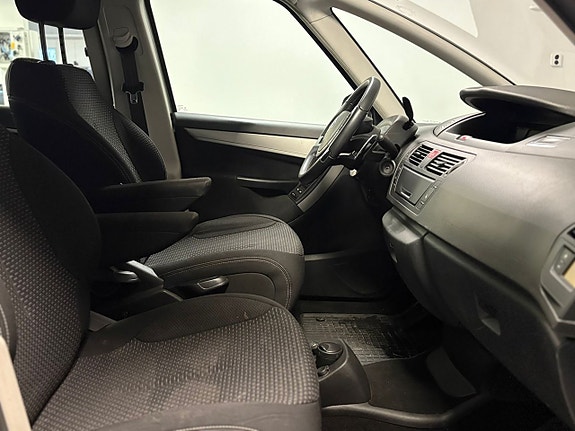 Citroen C4 Picasso 15 of 21