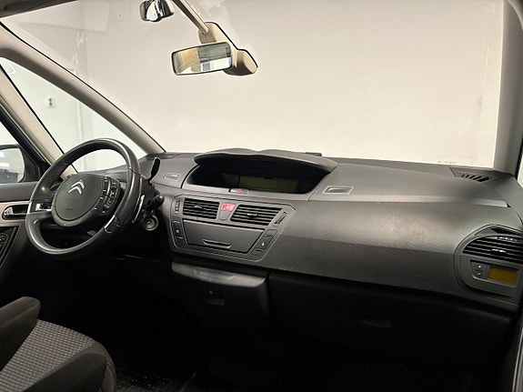 Citroen C4 Picasso 9 of 21