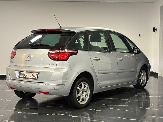 Citroen C4 Picasso 4 of 5