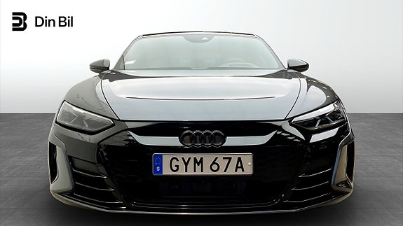 Audi e-tron GT 4 of 14