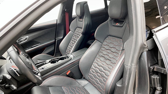 Audi e-tron GT 8 of 14