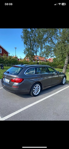 BMW 520d 4 of 12