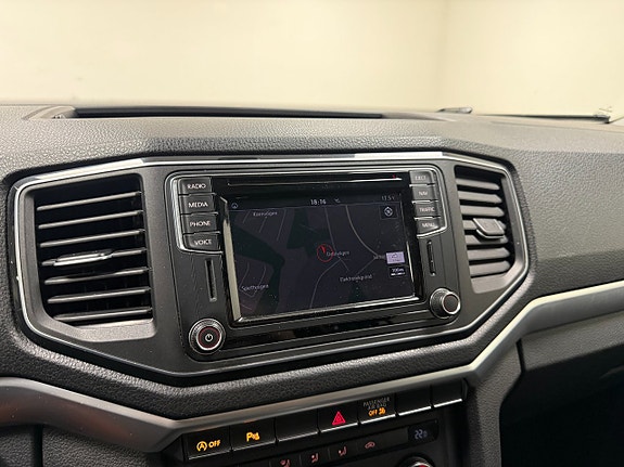 Volkswagen Amarok - 22