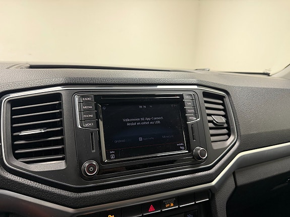 Volkswagen Amarok - 18