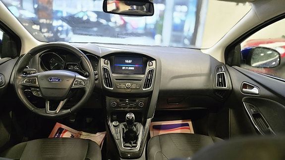 Ford Focus 10 of 20