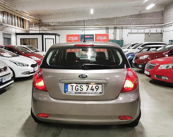 Kia Ceed 6 of 16