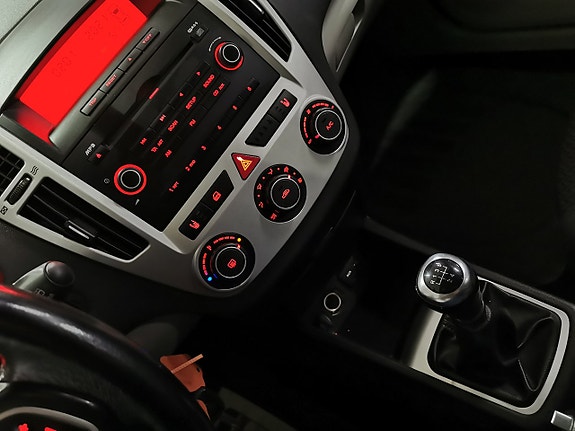 Kia Ceed 15 of 16