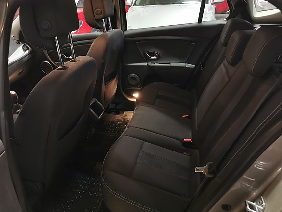 Renault Megane III 12 of 16