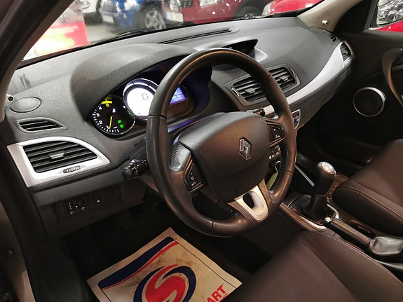 Renault Megane III 8 of 16