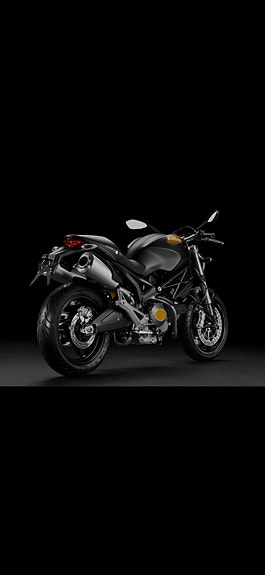 Ducati MONSTER 696 PLUS 4 of 5