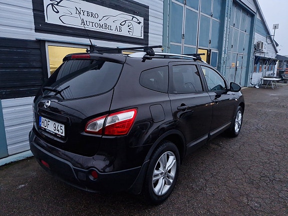 Nissan Qashqai+2 4 of 5