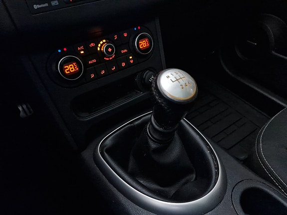 Nissan Qashqai+2 9 of 15