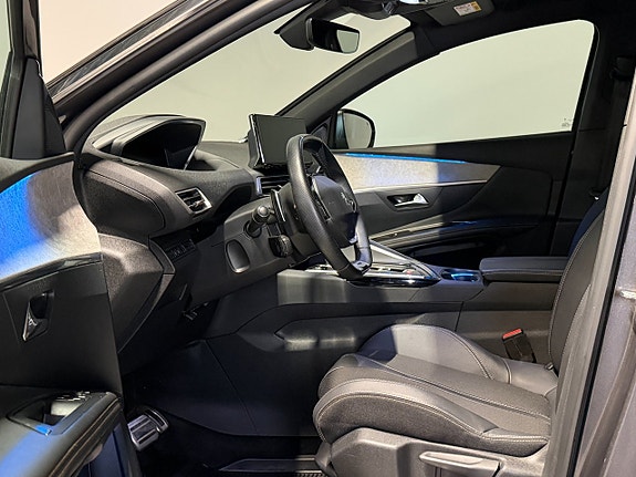 Peugeot 3008 9 of 16