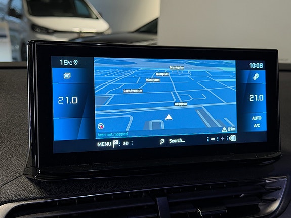 Peugeot 3008 13 of 16