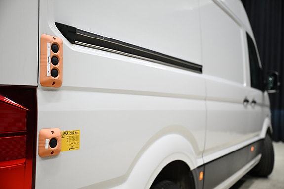 Volkswagen Crafter 8 of 30