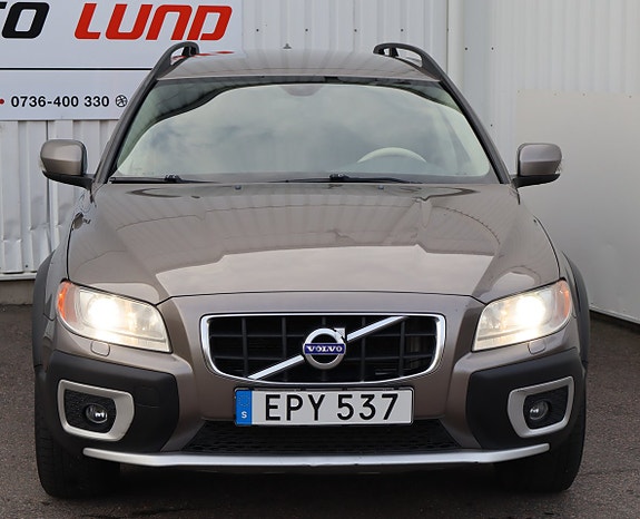 Volvo XC70 6 of 27