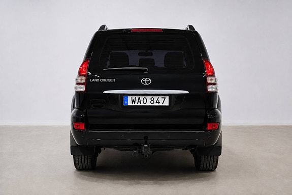 Toyota Land Cruiser 6 of 30