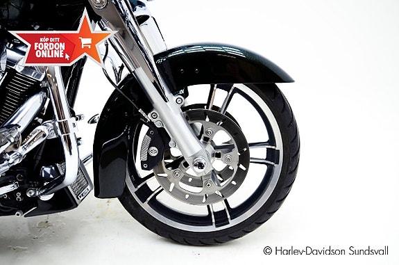 Harley-Davidson Streetglide Special *Hemleverans* 7 of 12