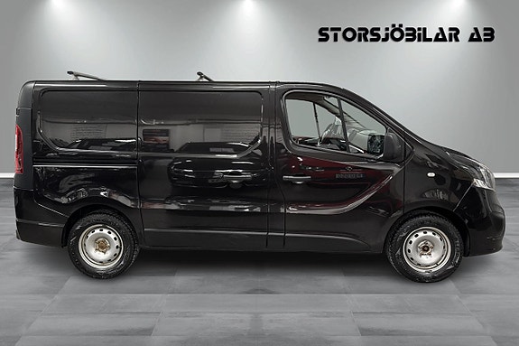 Opel Vivaro 2 of 5