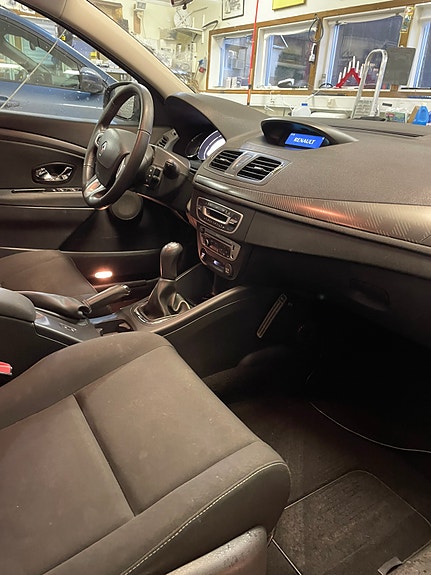 Renault Megane 9 of 12