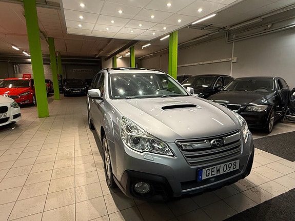 Subaru Outback 4 of 5
