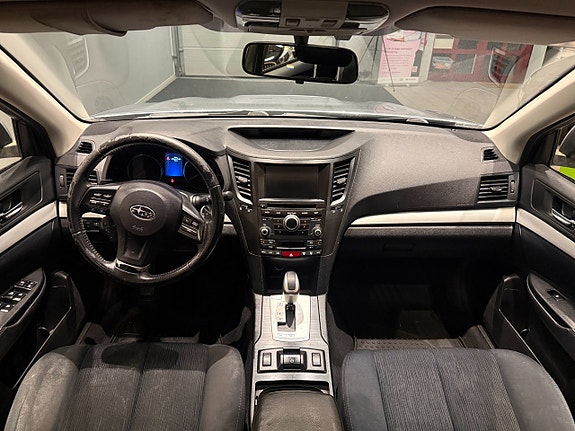 Subaru Outback 12 of 13