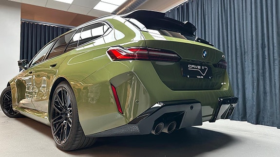 BMW M5 4 of 5