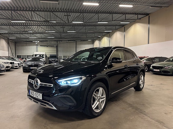 Mercedes-Benz GLA180