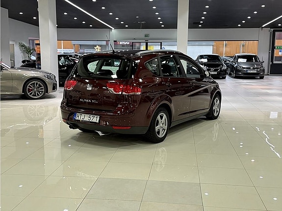 Seat Altea XL 3 of 5