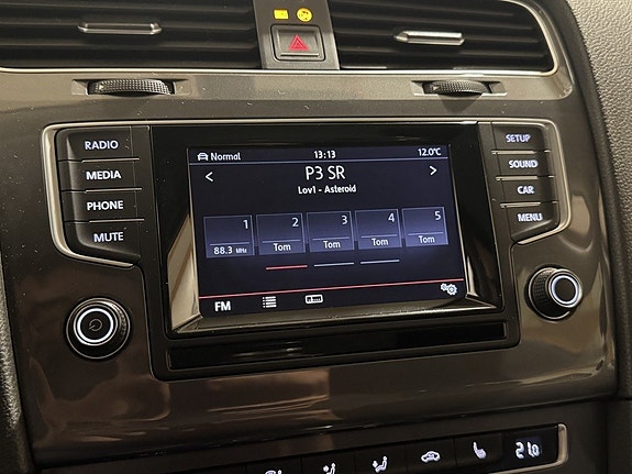 Volkswagen Golf Alltrack 17 of 30