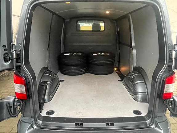 Volkswagen Transporter 5 of 5