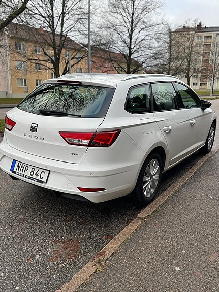 Seat Leon 5 of 5