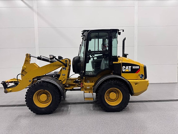 Cat 908M Snabbgående